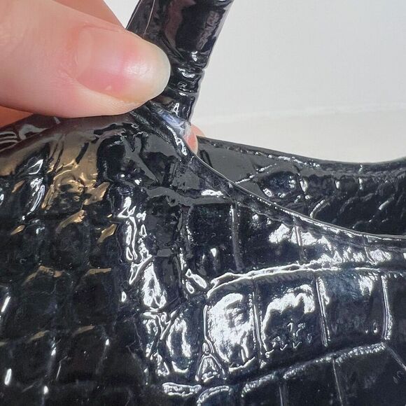 Neiman Marcus 90s Vintage Black Patent Leather Crocodile Shoulder Bag Purse - Picture 7 of 8